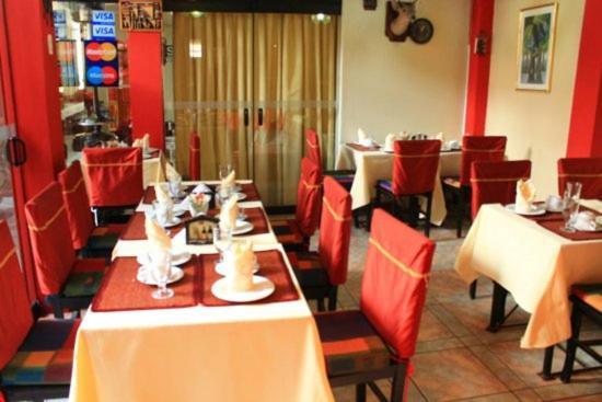 Andean Hostel Уарас Экстерьер фото